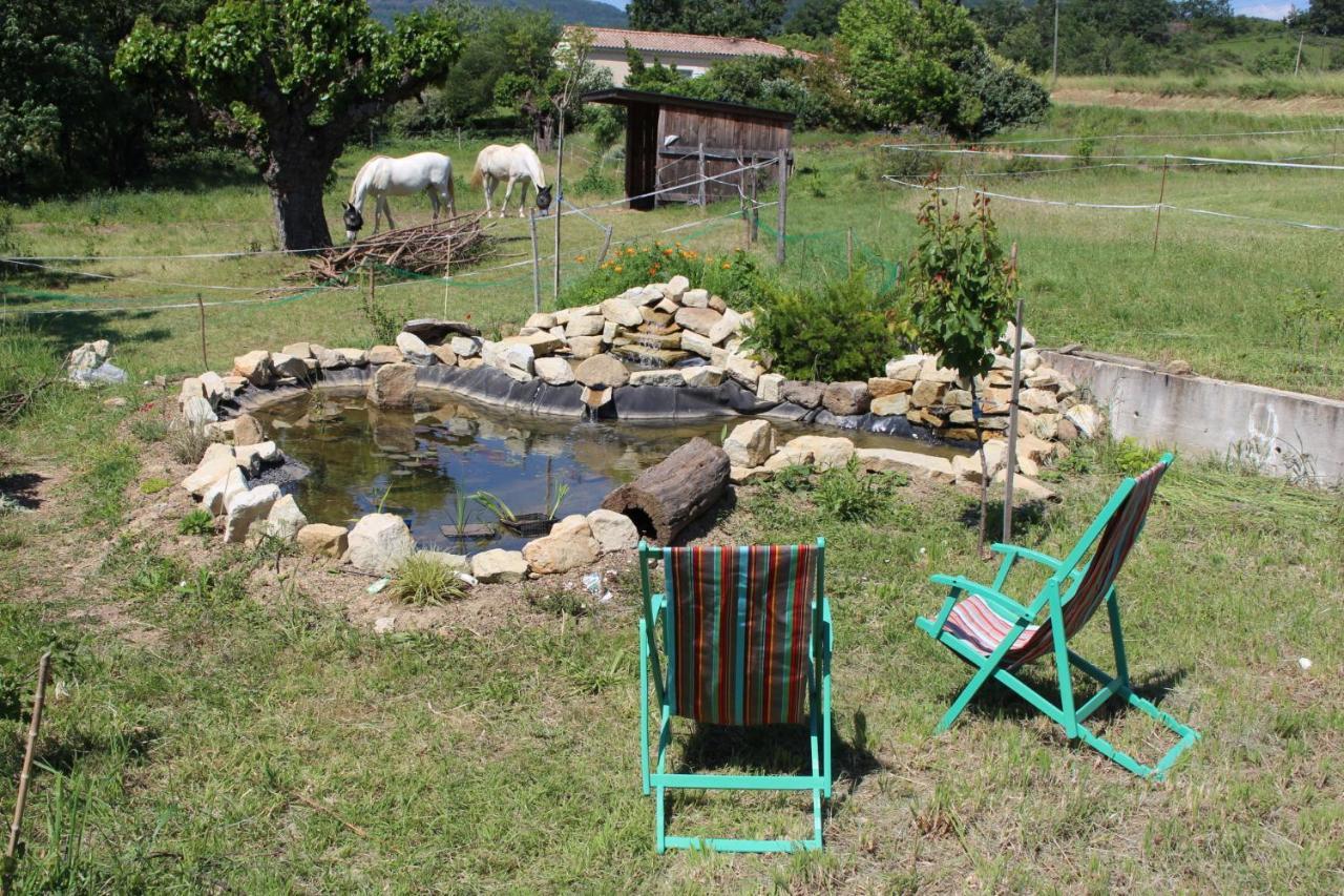 L'Attrape Reve Bed & Breakfast Saint-Vincent-de-Barres Dış mekan fotoğraf